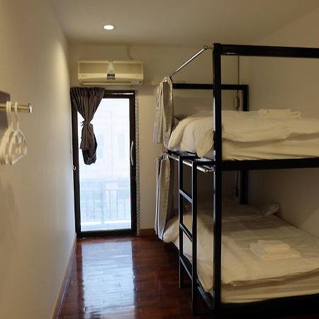 F Plus F Hostel Τσιάνγκ Μάι Εξωτερικό φωτογραφία