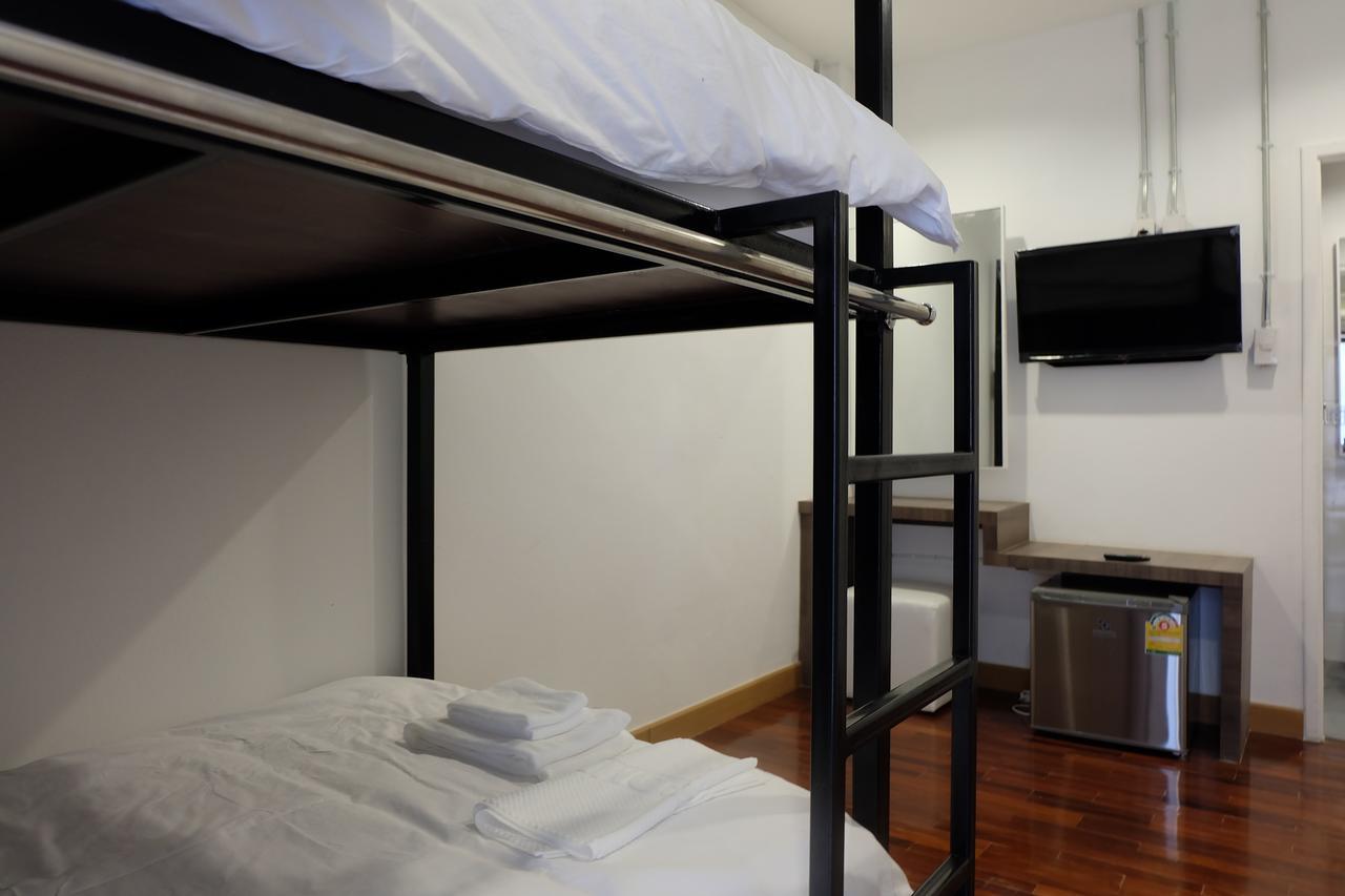 F Plus F Hostel Τσιάνγκ Μάι Εξωτερικό φωτογραφία